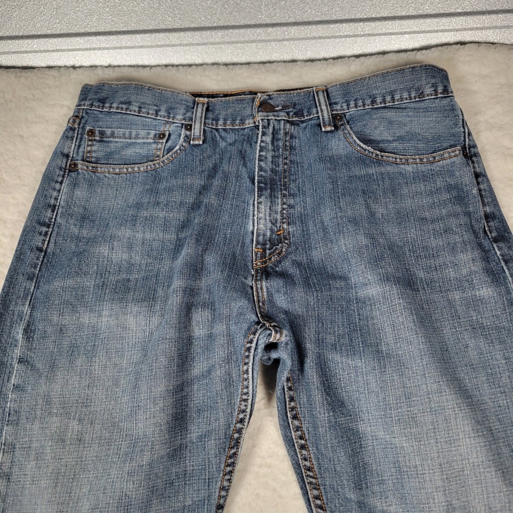 Levis 505 Regular Fit Jeans‎ Mens 36x32 Blue Medium Wash Straight Leg Denim - Picture 3 of 16